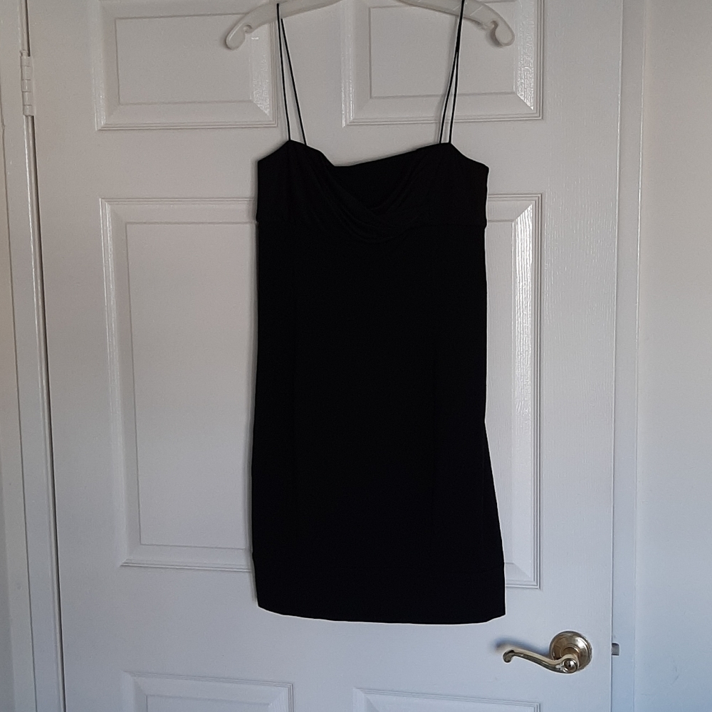 Black dress chic